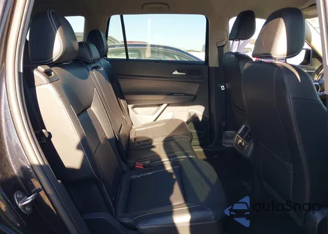 2023 Volkswagen Atlas 2.0T Se z USA, uszkodzony, nr VIN 1V2LP2CA6PC551758